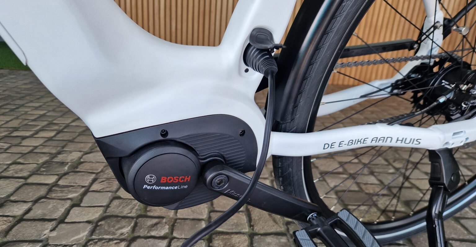 Hoe lang duurt het om je e-bike op te laden? • Veeloo
