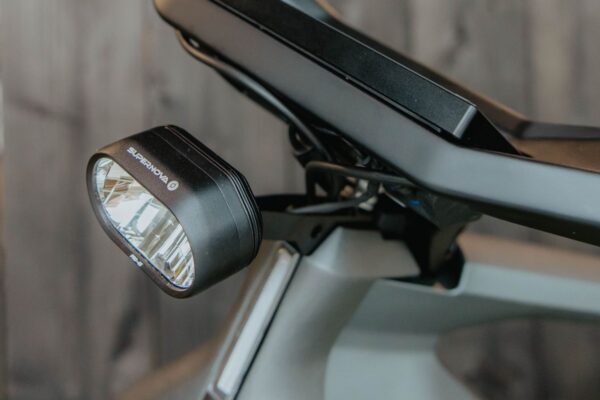 Veeloo oktober 1.0 Specter2 speed pedelec - cockpit